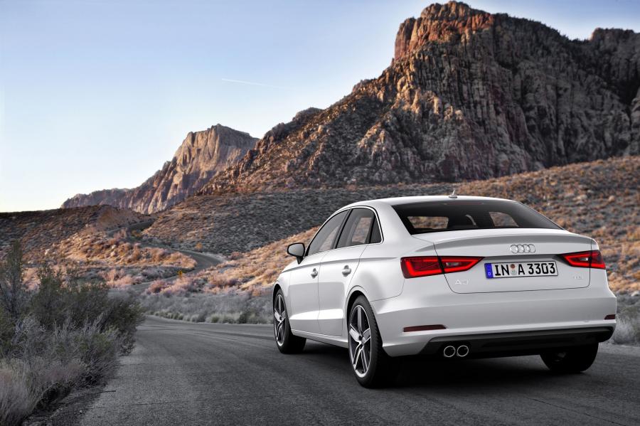  Audi A3 Sedan 2.0 TDI (8V) 2013 года  (WW) (фото 6 из 42)